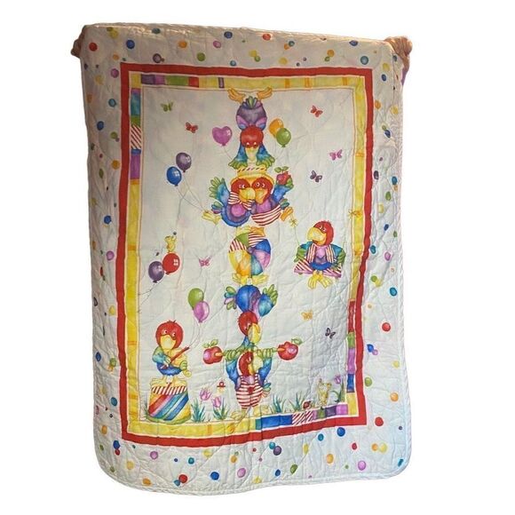 Vintage Artesian Circus Parrots Machine Stiched Baby Quilt SEE DESCRIPTION - Picture 1 of 8